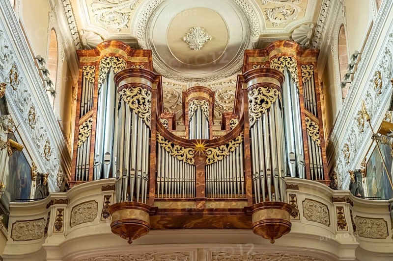 Church organ of Villingen Minster Cathedral of Our Lady, Villingen-Schwenningen, Black Forest, Baden-Württemberg, Germany, Europe