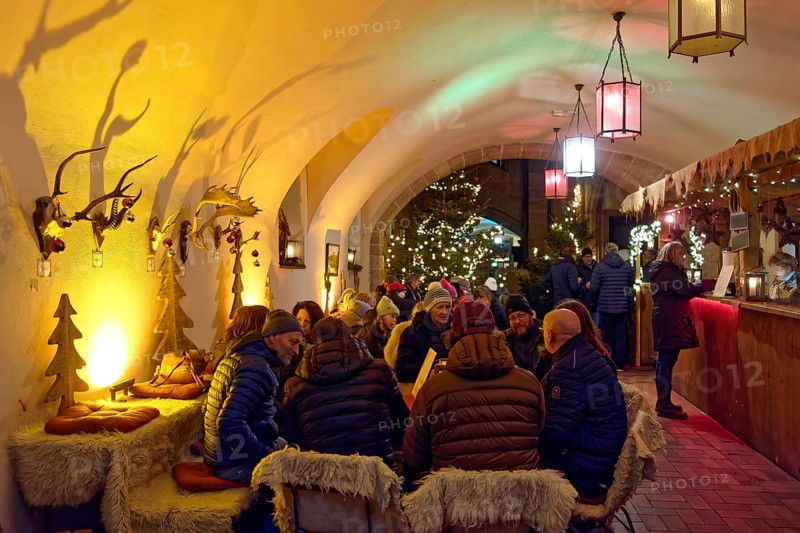 Town hall, vault, restaurant, cosy, visitors sit together, illuminated, lights, Advent season, Christmas season, Christmassy, Nuremberg Christmas market, town hall square, Nuremberg, Middle Franconia, Franconia, Bavaria Germany