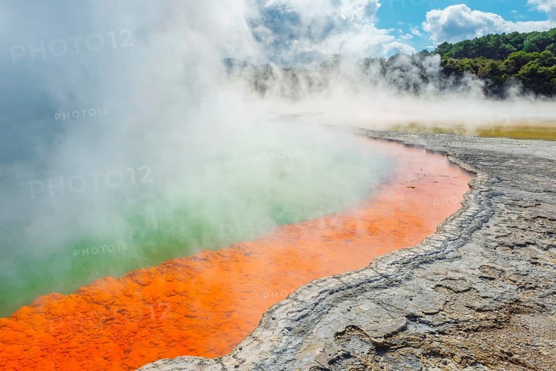 Champagne pool, Waiotapu Thermal Park, Waiotapu, Rotorua, Bay of Plenty, North Island, New Zealand, Oceania