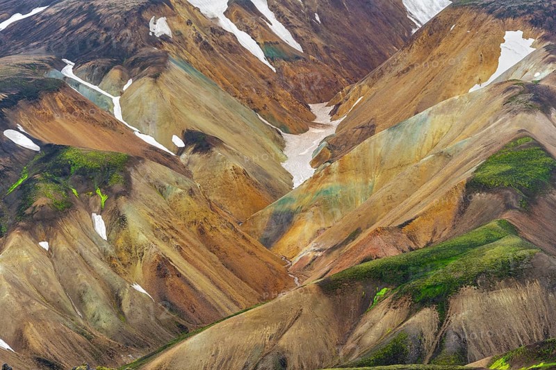 Small river between colourful rhyolite mountains, volcanic landscape, erosion landscape, view from Brennisteinsalda Landmannalaugar, Fjallabak Nature Reserve, Icelandic Highlands, Suðurland, Iceland, Europe