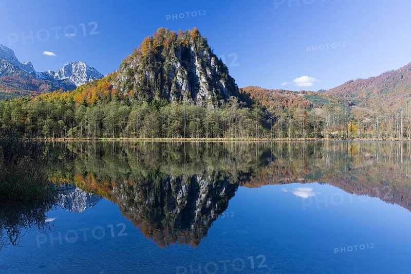 Autumn mood at lake Almsee, Grünau, Austria, Totes Gebirge, Europe