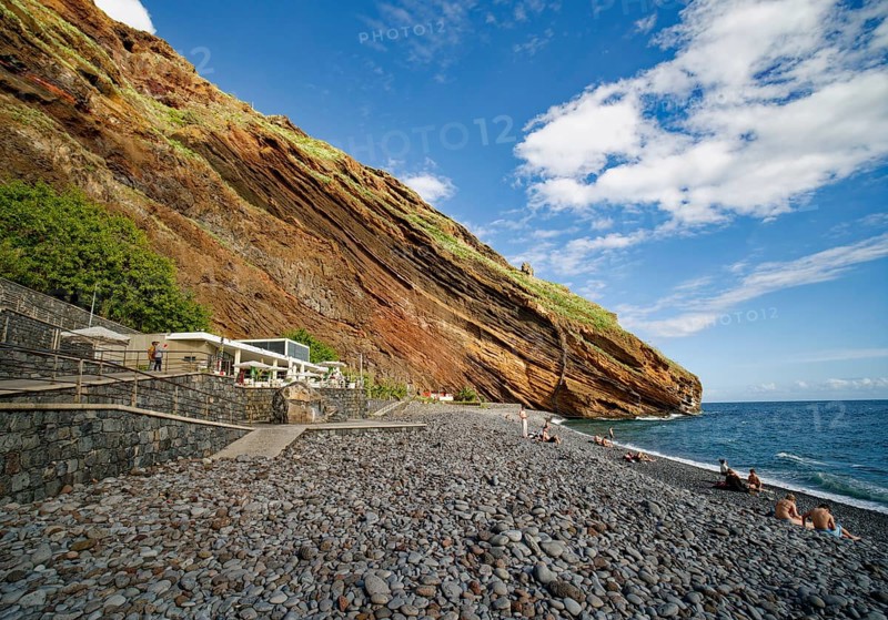 On the beach of Garajau, Ponta do Garajau stone beach, bathing beach, cliffs, Garajau, municipality of Santa Cruz, Madeira, Portugal, Europe