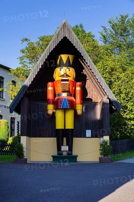 The Nutcracker Museum is a museum in Neuhausen/Erzgebirge. The collection includes over 5000 nutcrackers from 30 countries and the world's largest functional nutcracker, Knight Borso von Riesenburg, which is 10.10 metres high and weighs more than three tonnes. In front of the museum is the world's largest music box, Nutcracker Museum, Neuhausen/Erzgebirge, Saxony, Germany, Europe