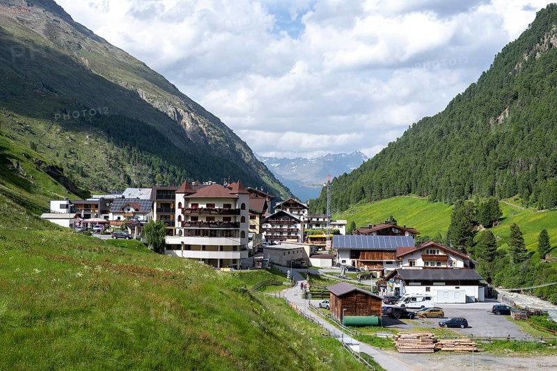Mountaineering village Vent in the Alps, Ötztal, Tyrol, Austria, Europe