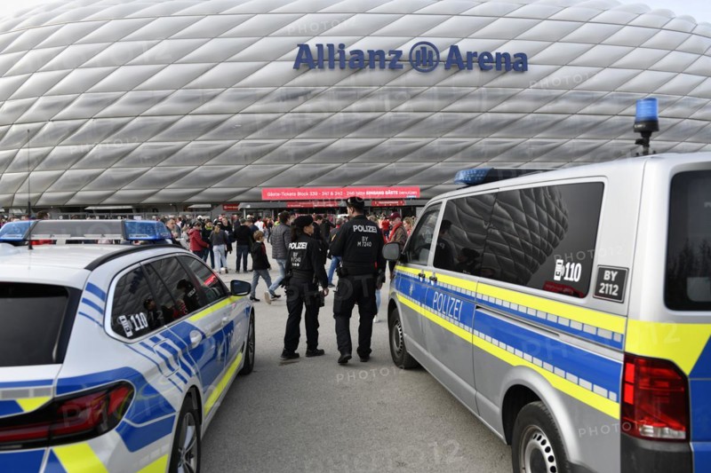Increased danger situation SEK, special task force, police car, police in front of Bundesliga match, terror threat, terror warning, German Classico FC Bayern Munich FCB vs. Borussia Dortmund BVB, Allianz Arena, logo, Munich, Bavaria, Germany, Europe
