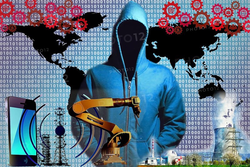 Symbolic image, cyber security, cyber attacks worldwide, computer crime, digital IT attacks, economy, energy economy, nuclear power plants, society, hackers, data theft, espionage, malware, fhishing attacks, spoofing, passwords, DDOS attacks, competition, intelligence services, organised crime, Germany, Europe
