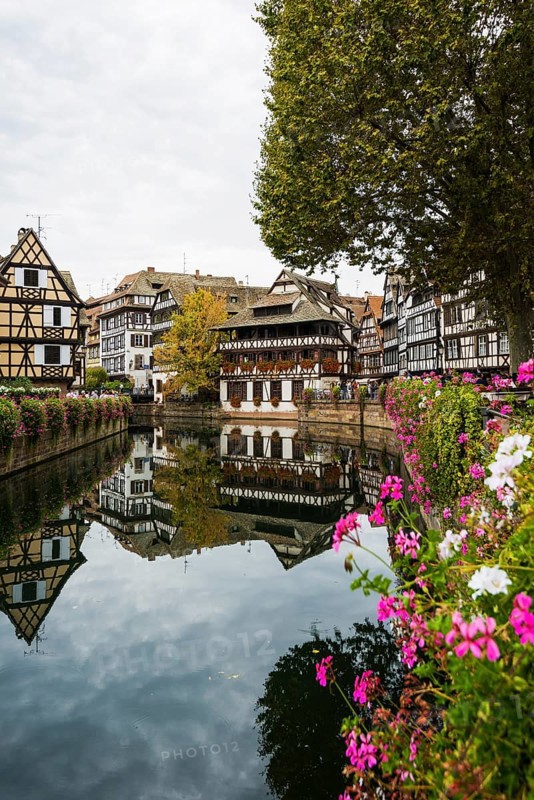 Half-timbered houses, La Petite France, River Ill, Strasbourg, Alsace, France, Europe