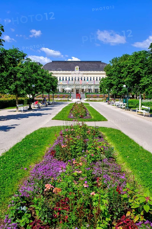 Congress and Theatre House in the spa garden, Bad Ischl, Salzkammergut, Upper Austria, Austria, Europe