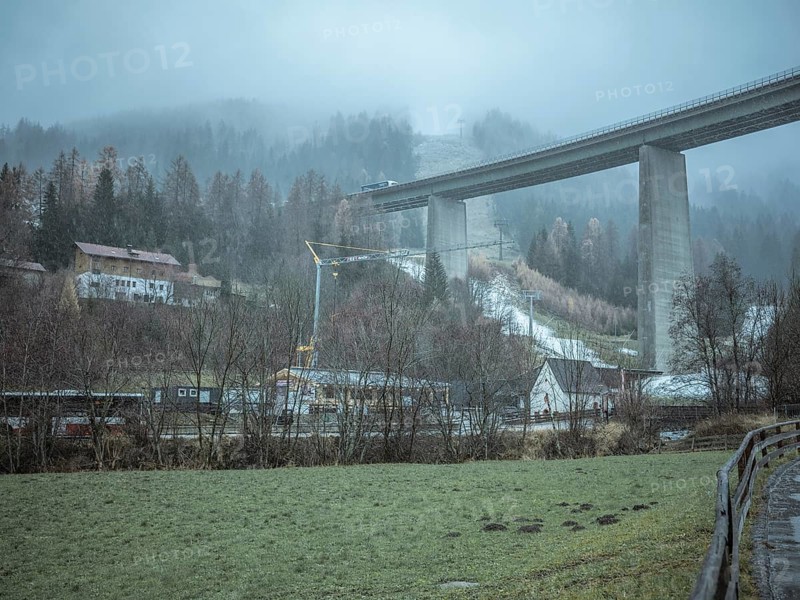 Bridge on the Brenner motorway, which will be restored from January 2025 and will only have one lane of traffic, Wipptal, Tyrol, Austria, Europe