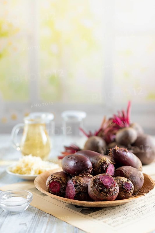 Food photography, beetroot (beta) pickling, beetroot