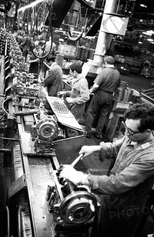 Production of engines, axles and other car manufacturing parts at the Opel plant in Bochum, Germany, 08.07.1975, Europe