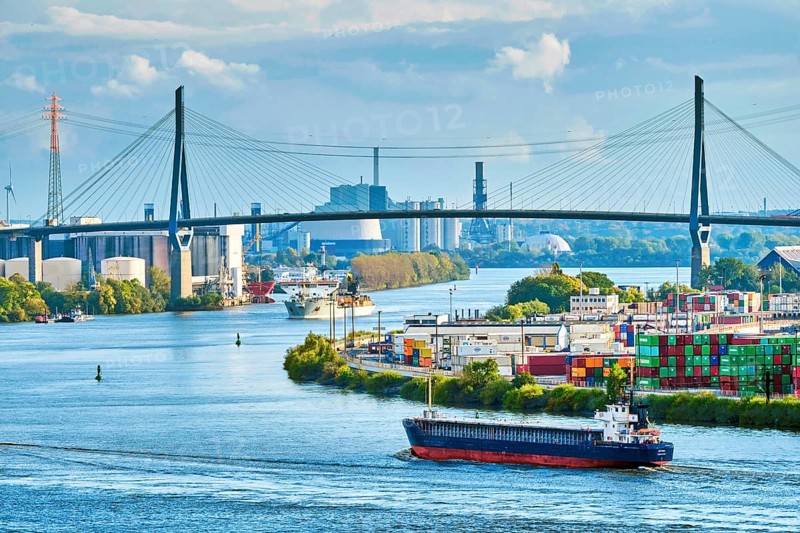 View to Köhlbrand Bridge, Altona, Hamburg, Land Hamburg, Germany, Europe