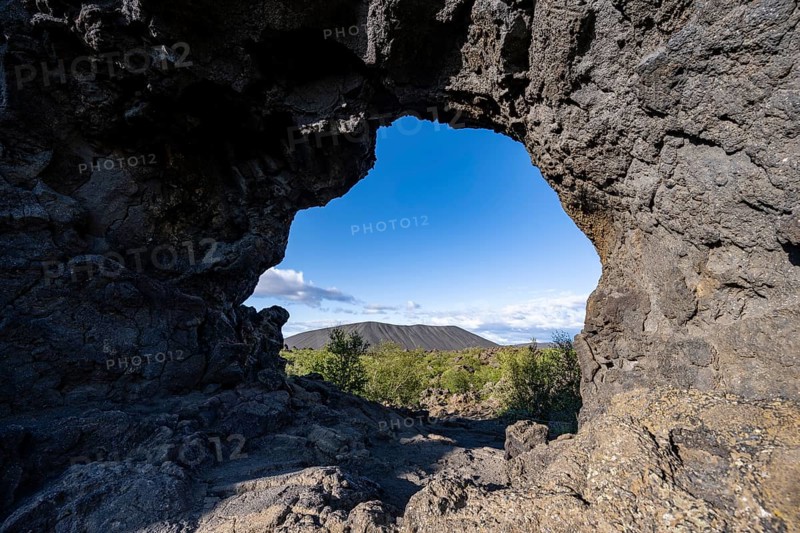 Rock arch, volcanic rock formations, Krafla volcanic landscape, Dimmuborgir lava fields, Mývatn, Iceland, Iceland, Europe