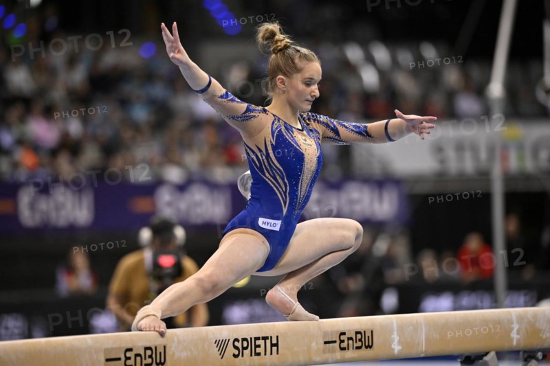 Karina Schönmaier GER gymnastics, balance beam, artistic gymnastics, gymnasts, woman, EnBW DTB-Pokal, Porsche-Arena, Stuttgart, Baden-Württemberg, Germany, Europe