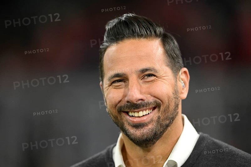 TV expert Claudio Pizarro, Allianz Arena, Munich, Bavaria, Germany, Europe