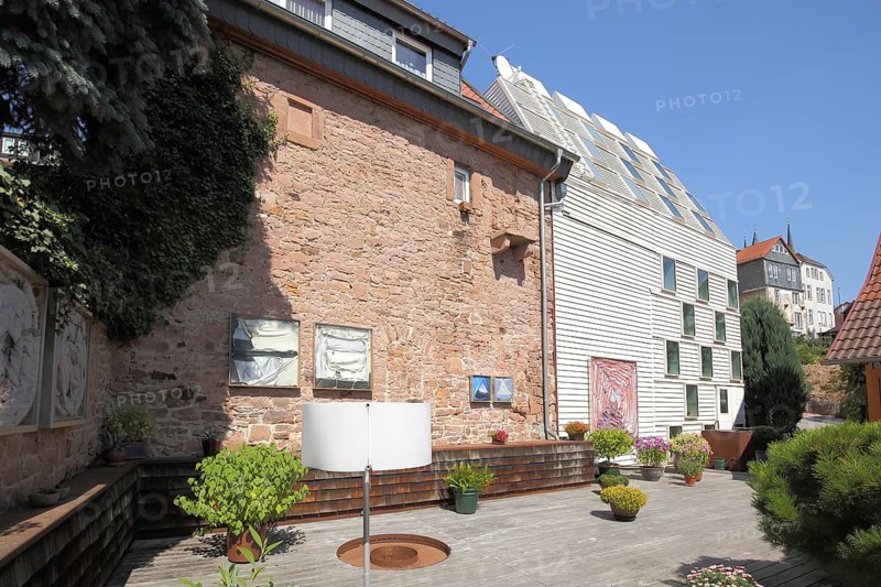 Modern and old building in Kuhgasse, Gelnhausen, Hesse, Germany, Europe