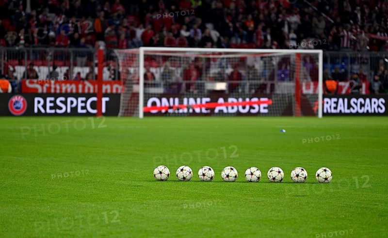 8 Adidas match balls with Champions League logo lie in front of goal, perimeter advertising RESPECT against ONLINE ABUSE REALSCARS, Allianz Arena, Munich, Bavaria, Germany, Europe