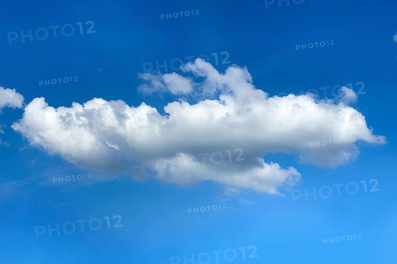 Medium-high stratus clouds, altostratus clouds, altostratus clouds, Germany, Europe
