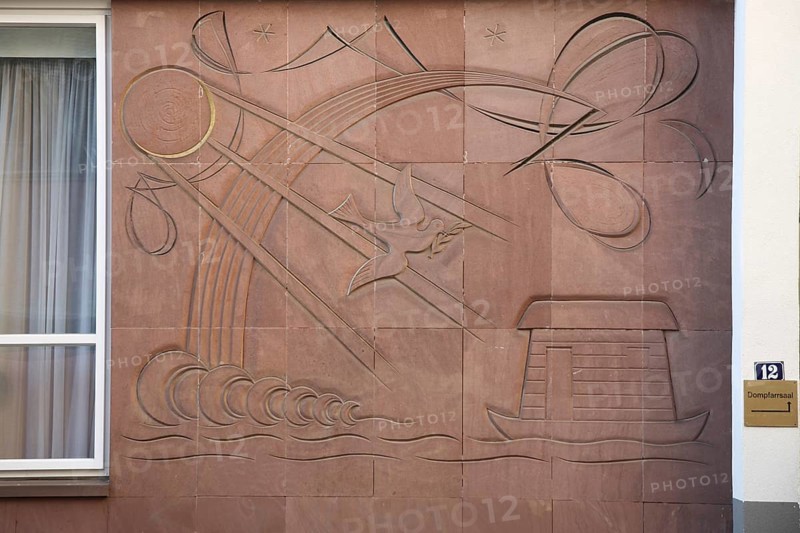 Sandstone relief on Domplatz, red, biblical, parable, ark, Noah, dove of peace in the old town, Main, Frankfurt, Hesse, Germany, Europe