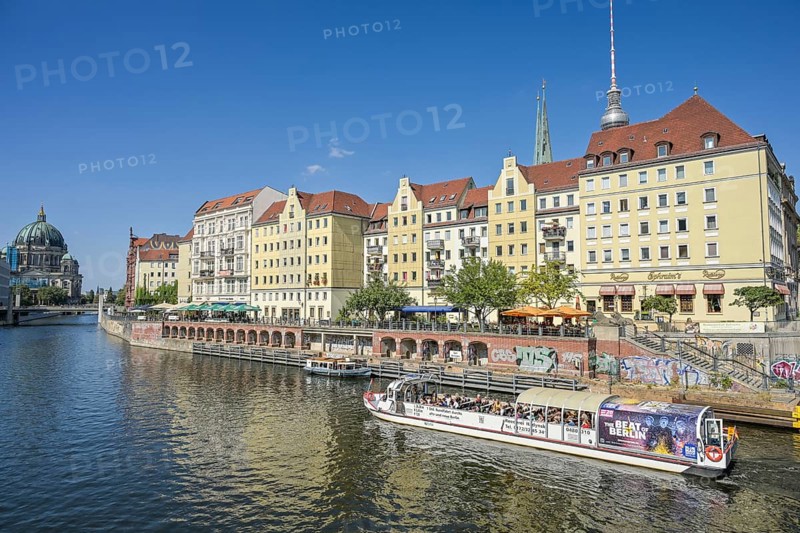 Spree, Nikolaiviertel quarter, Mitte, Berlin, Germany, Europe