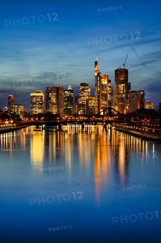 Twilight shot, skyline, banking district, financial district, Taunus Tower, Tower 185, Commerzbank, Messeturm, HelaBa, Hessische Landesbank, Deutsche Bank, FOUR, Kaiserdom, Flößerbrücke, reflection in the Main, blue hour, Frankfurt am Main, Hesse, Germany, Europe