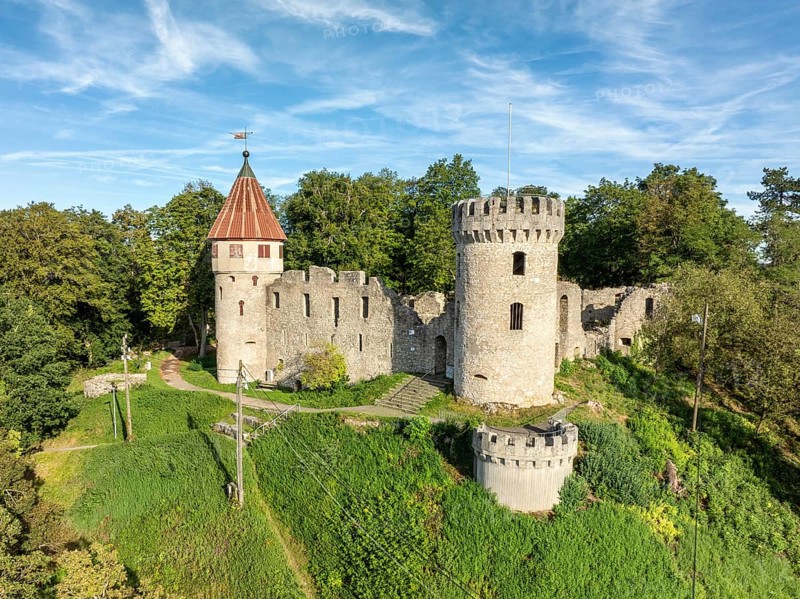 Aerial view of the Honburg castle ruins on the Honberg above the town of Tuttlingen, district of Tuttlingen, Black Forest, Baar, Heuberg, Baden-Württemberg, Germany, Europe