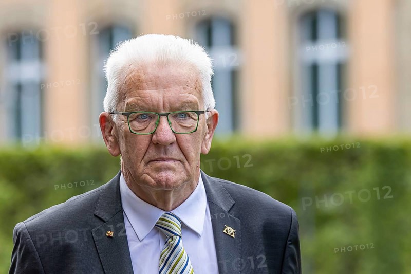 Winfried Kretschmann, Minister President, Green Party. Portrait in front of the New Palace. Stuttgart, Baden-Württemberg, Germany, Europe