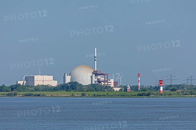 Brokdorf nuclear power plant, Elbe, Schleswig-Holstein, Germany, Europe