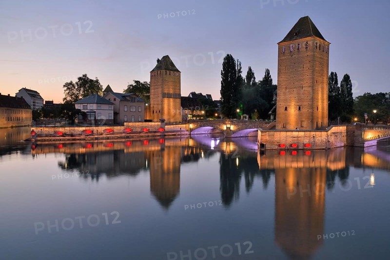 Ponts Couverts bridge with towers over the River Ill, UNESCO World Heritage Site, historic centre or Grand Ile, Strasbourg, Département Bas-Rhin, Alsace, France, Europe