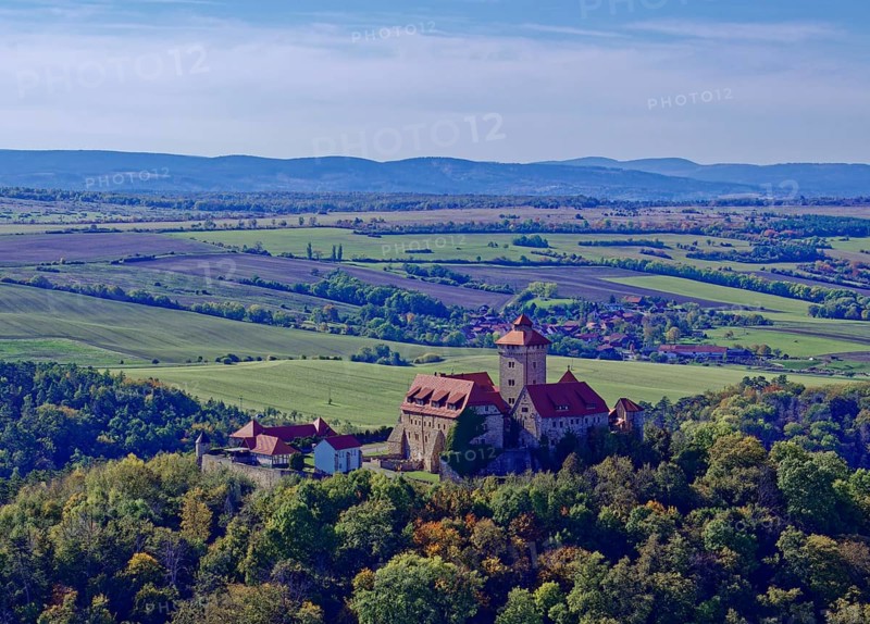The hilltop castle Veste Wachsenburg is a medieval summit castle belonging to the Drei Gleichen. Aerial photo. Holzhausen, Wachsenburg district, Thuringia, Germany, Europe