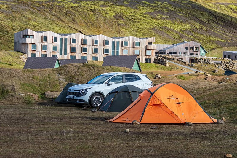 Lodge, holiday cabins and campsite, Hveradalir geothermal area, Kerlingarfjöll, Icelandic highlands, Iceland, Europe