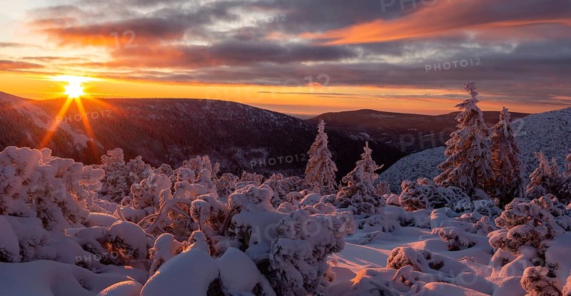 Sunrise in winter in the Karkonosze Mountains. Karkonosze National Park, Poland, Europe