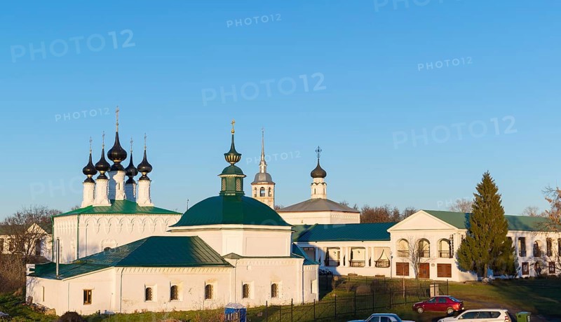 Russia, Suzdal, 06.11.2011. Friday Church and Vhodoierusalimskaya Church on Market Square. Golden Ring Travel, Europe