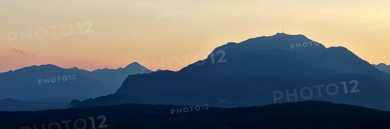 Dobratsch in the evening light, Villach, Carinthia, Austria, Europe