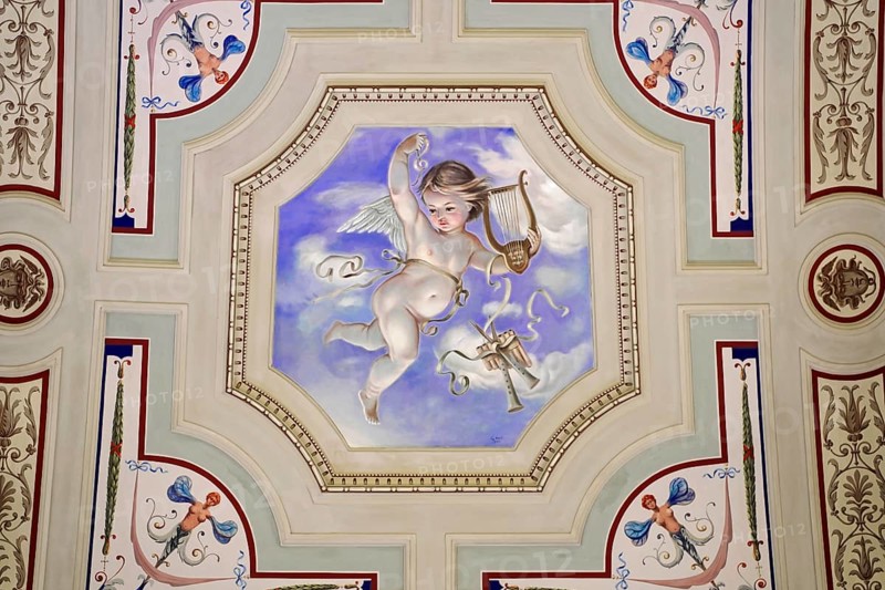Ceiling design, Interior design, Semperoper, Dresden, Saxony, Germany, Europe, A heavenly ceiling fresco with an angel carrying a lyre in baroque style, Europe