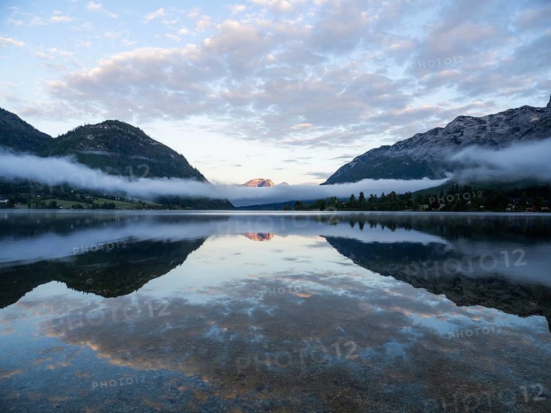 Morning fog over the lake, reflection, Grundlsee, Salzkammergut, Styria, Austria, Europe