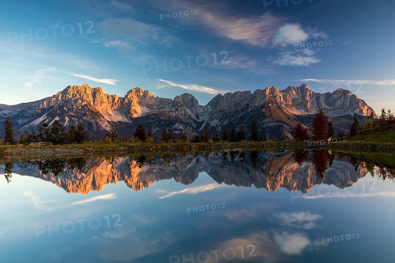 Alpenglow at the Wilder Kaiser reflected in the Astbergsee, Going, Tyrol, Austria, Europe