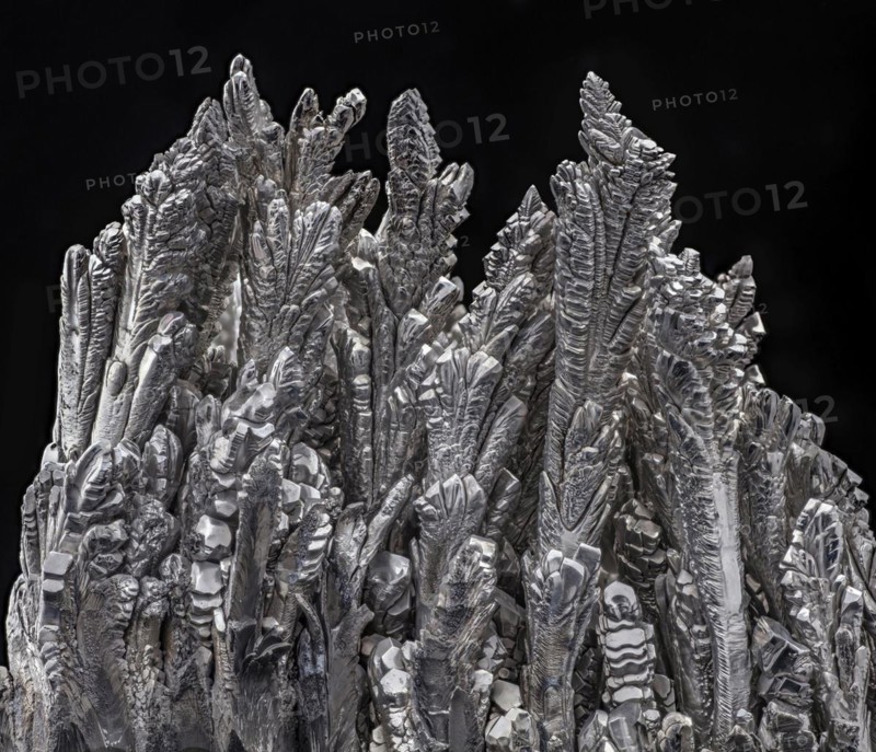 Elemental Magnesium Metal