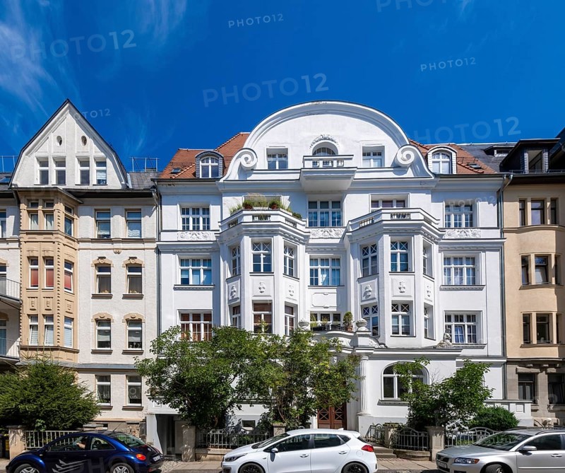 Art Nouveau house in the Kaßberg district of Chemnitz, which is one of the largest Wilhelminian and Art Nouveau districts in Germany, Chemnitz, Saxony, Germany, Europe
