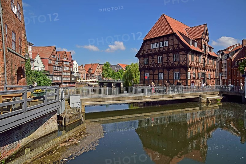 Europe, Germany, Lower Saxony, Hamburg Metropolitan Region, Lüneburg, View of the Stintfang, Ilmenau, Half-timbered house, Abtsmühle, Hamburg, Hamburg, Federal Republic of Germany, Europe