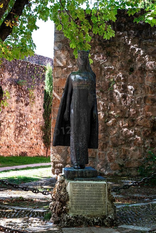 Statue of Princesa Kristina, Princess Kristina, Covarrubias, Province of Burgos, Castile-León, Spain, Europe