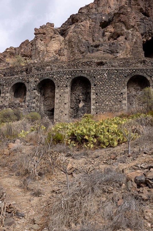 Water viaduct, Acequia de los acueductos, Barranco de Fataga, Maspalomas, Gran Canaria, Canary Islands