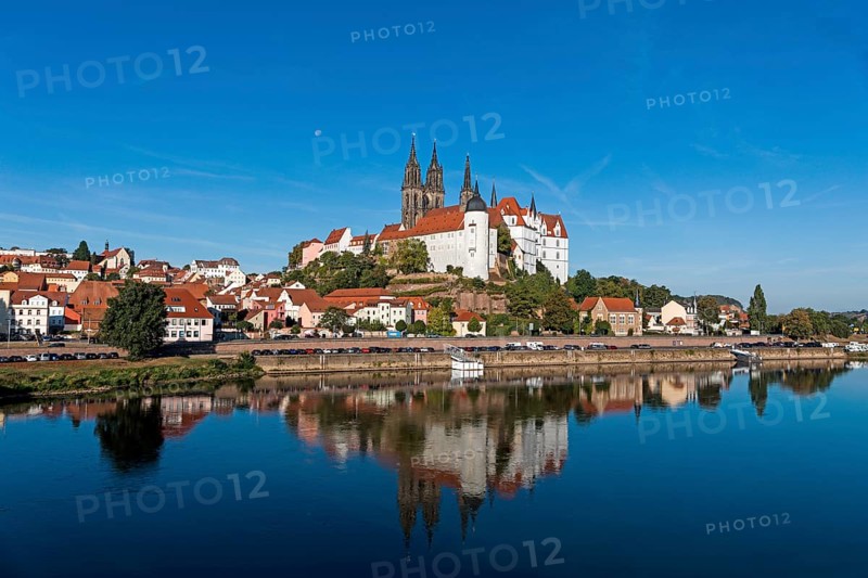 View of Albrechtsburg Castle and Meissen Cathedral, Elbe, Meissen, Saxony, Germany, Europe