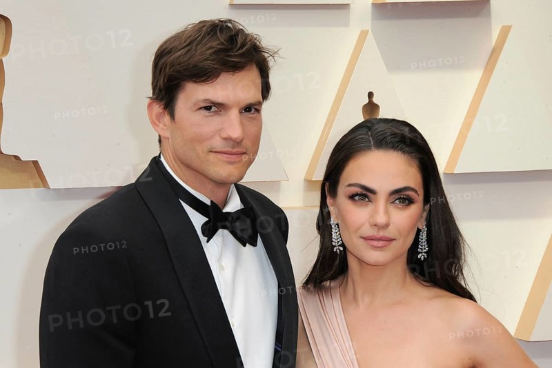 Mila Kunis and Ashton Kutcher at the 94th Annual Academy Awards held at the Dolby Theatre in Los Angeles, USA on March 27, 2022