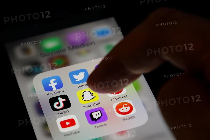 Social media icon, detailed view of a smartphone with social media apps, Facebook, Twitter, Instagram, Tik Tok, Snapchat, Pinterest, YouTube, Twitch, Reddit, Germany, Europe