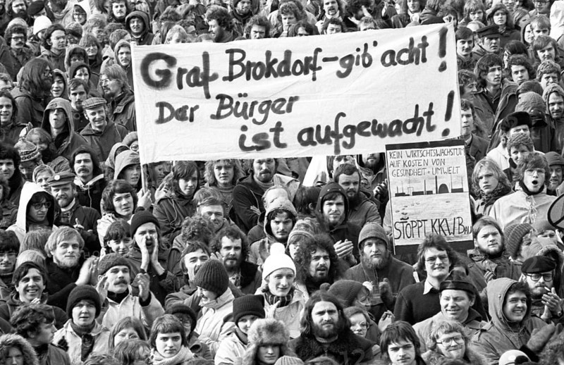 More than 20, 000 opponents of nuclear power demonstrated in Itzehoe against a nuclear power plant in Brokdorf on 19.02.1977, Germany, Europe