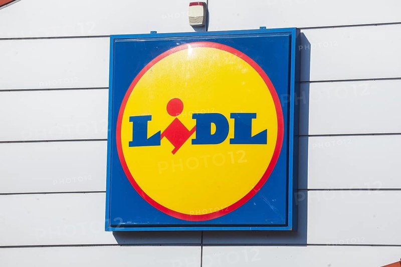 Logo on a supermarket, discounter Lidl, Germany, Europe