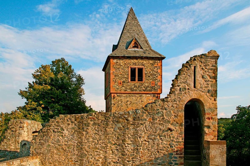 Frankenstein Castle, built in front of 1250, Odenwald, Bergstrasse, near Darmstadt, Hesse, Germany, Europe