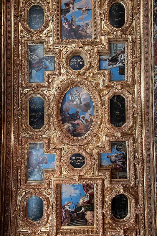 Sala del Collegio, Ornate ceiling, Fresco and ceiling painting, Interior view, Doge's Palace, Palazzo Ducale, Venice, Veneto, Italy, Europe