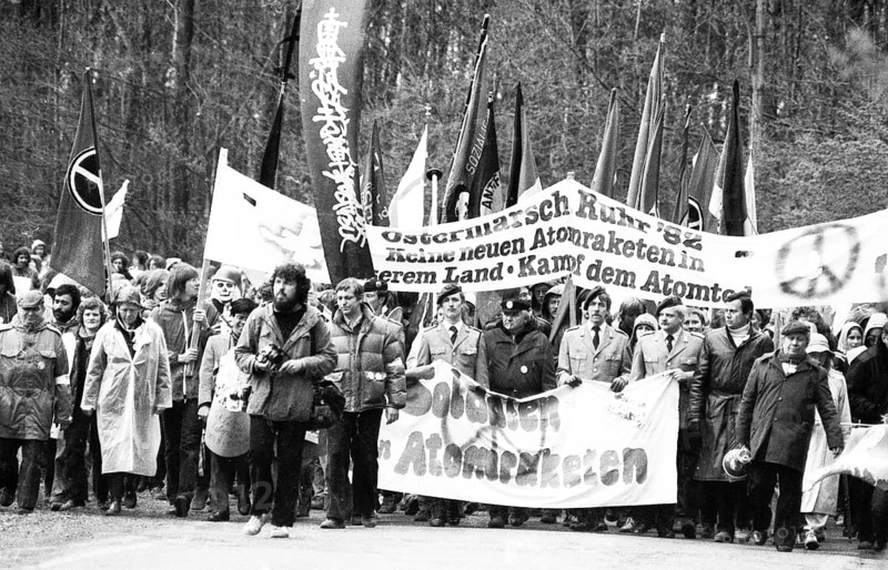 The traditional Easter March Ruhr 1982, Germany, Europe